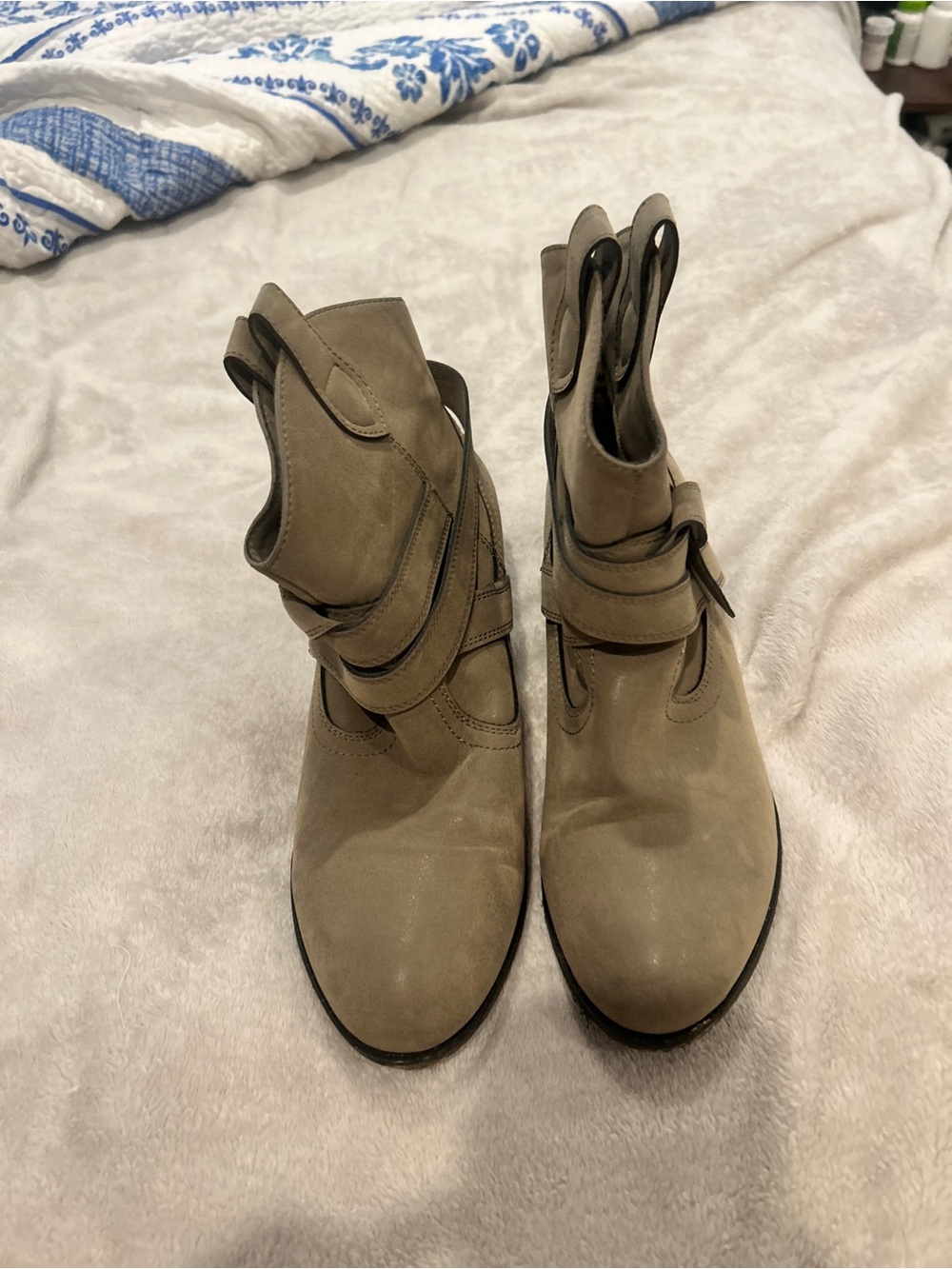 Women's Brownish Gray Taupe Strap Detail Rocket Dog Ankle Boots